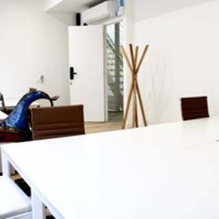 Espace indépendant 130 m² 30 postes Location bureau Rue Bichat Paris 75010 - photo 4
